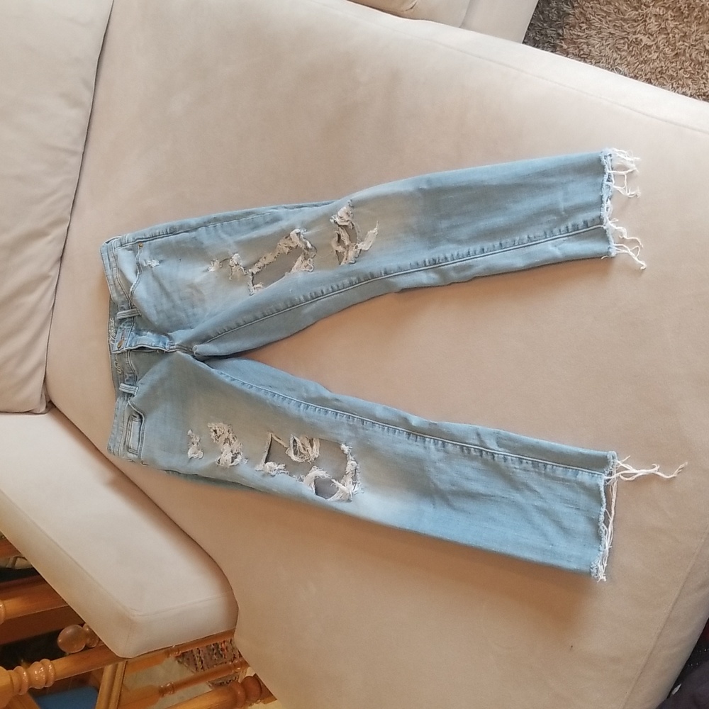 Universal Thread  jeans